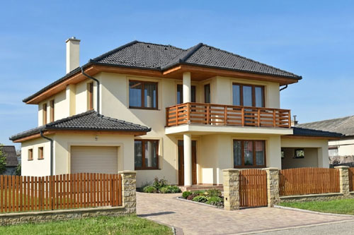 Zalety i wady domu piętrowego