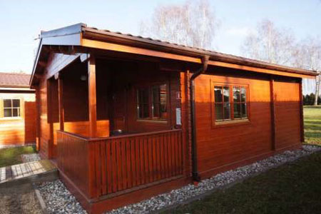 Domek letniskowy z tarasem